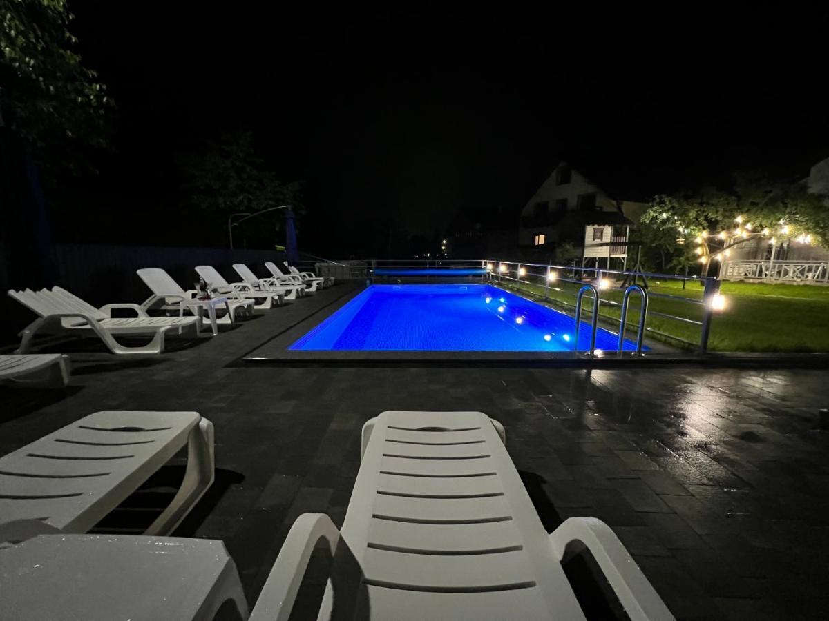 Hotel Фенікс Yaremche Exterior foto