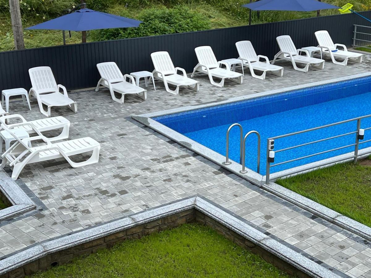 Hotel Фенікс Yaremche Exterior foto